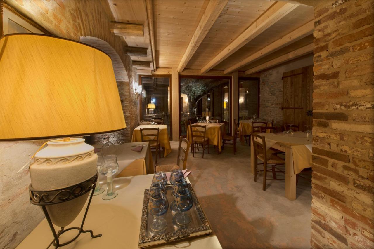 La Locanda Del Nocciolo Novello Exterior foto